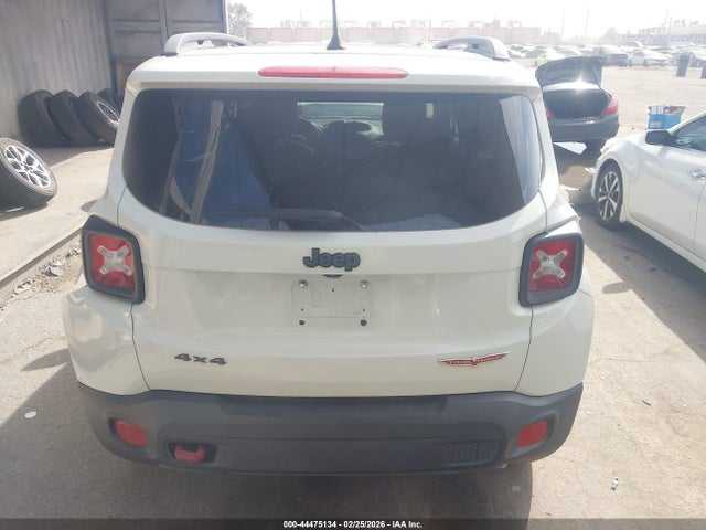 Jeep Renegade Trailhawk 2015 ZACCJBCT4FPC45074 Image 16
