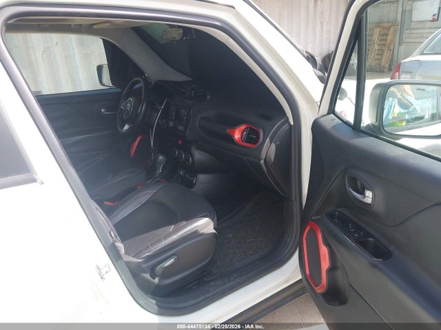 Jeep Renegade Trailhawk 2015 ZACCJBCT4FPC45074 Image 5