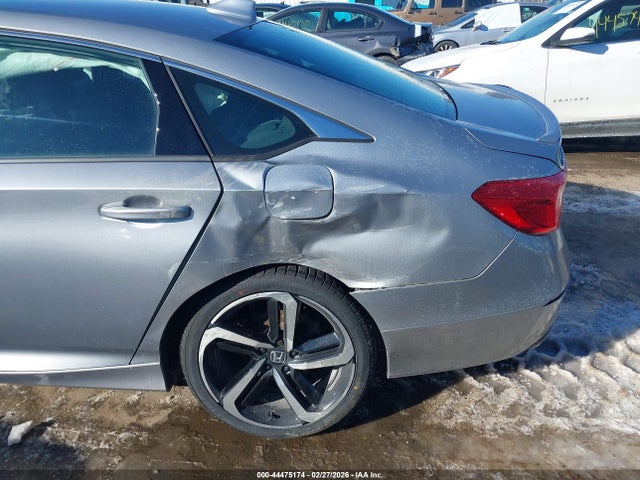 1HGCV1F30KA076550 Honda Accord Sport