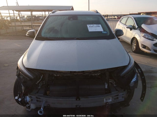 1G1FY6S05N4103698 Chevrolet Bolt Euv Fwd Lt