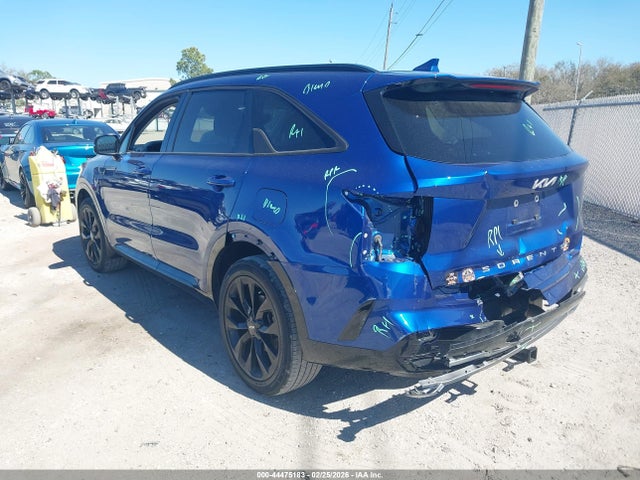 2022 KIA SORENTO 5XYRK4LF8NG156894 Photo 2