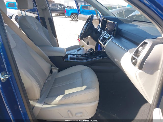 2022 KIA SORENTO 5XYRK4LF8NG156894 Photo 4