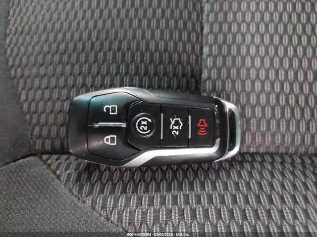 Продажа на аукционе авто 2016 Ford Explorer Xlt, vin: 1FM5K8D8XGGB42111, номер лота: 44475204