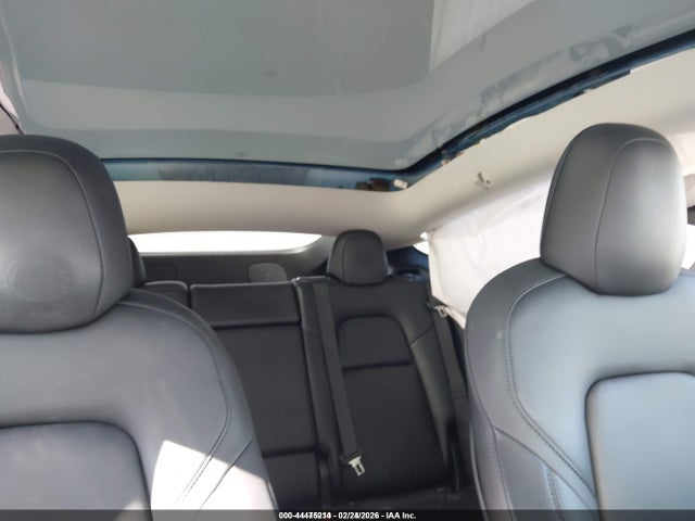 2021 TESLA MODEL Y 5YJYGDEE0MF268550 Photo 7