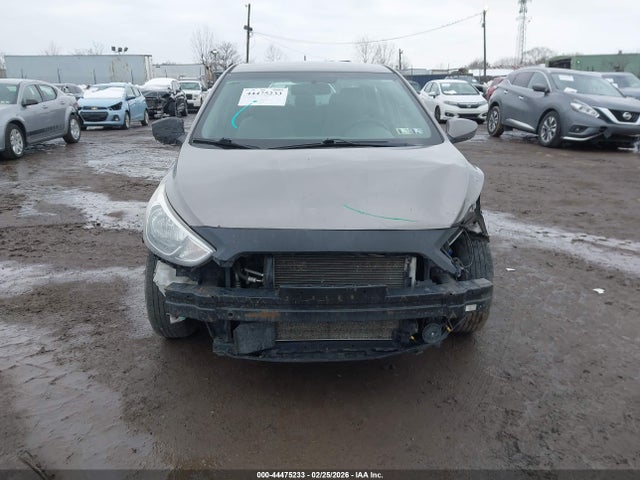 KMHCT4AEXHU369633 Hyundai ACCENT SE