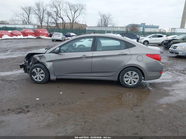 KMHCT4AEXHU369633 Hyundai ACCENT SE