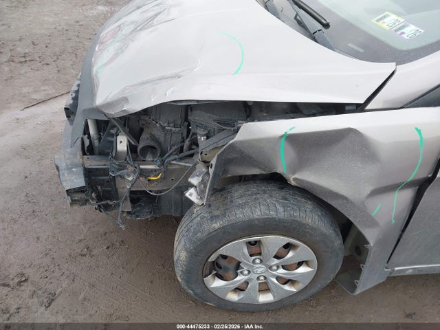KMHCT4AEXHU369633 Hyundai ACCENT SE