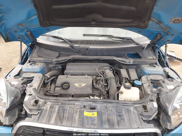 2016 MINI COUNTRYMAN WMWZC5C59GWU04549 Photo 9