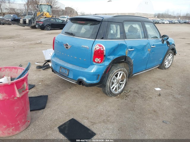 2016 MINI COUNTRYMAN WMWZC5C59GWU04549 Photo 3