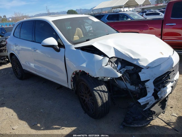 2017 PORSCHE CAYENNE WP1AA2A24HKA89034