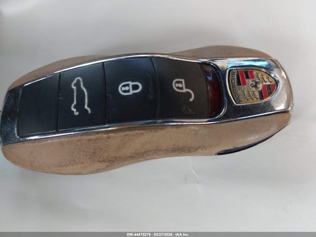 2017 PORSCHE CAYENNE WP1AA2A24HKA89034 Photo 10