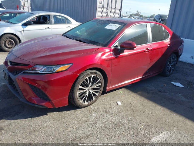 4T1B11HK5JU583673 Toyota CAMRY SE