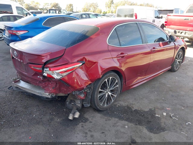 4T1B11HK5JU583673 Toyota CAMRY SE