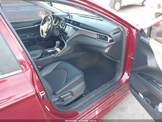 4T1B11HK5JU583673 Toyota CAMRY SE