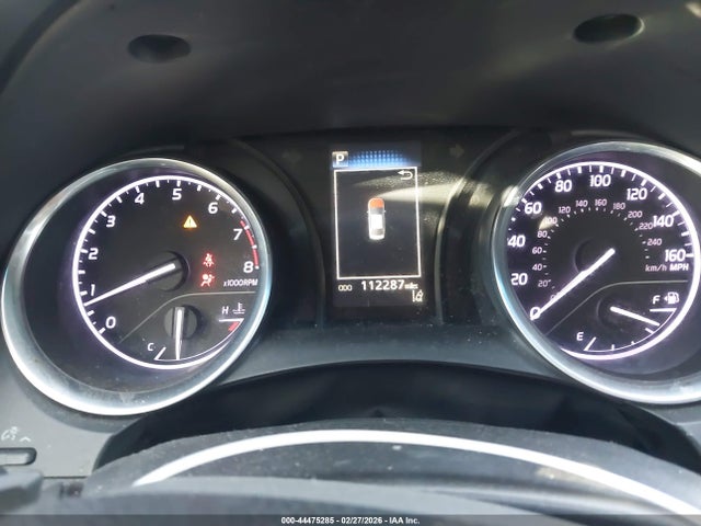 4T1B11HK5JU583673 Toyota CAMRY SE