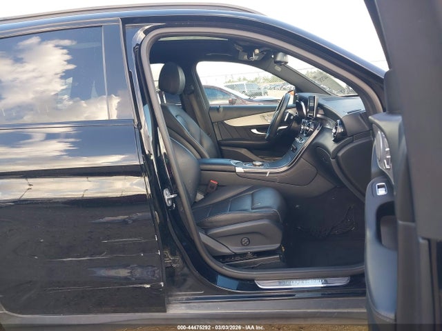 WDC0G4JB6KV164243 Mercedes-Benz GLC 300