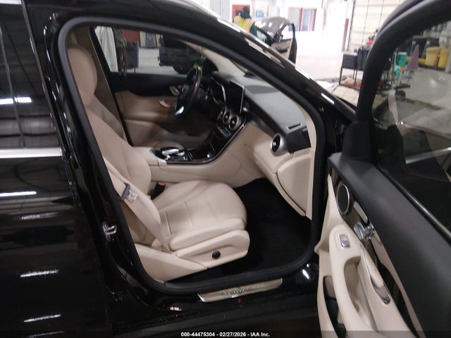 2016 MERCEDES-BENZ GLC 300 WDC0G4JB1GF090859 Photo 4