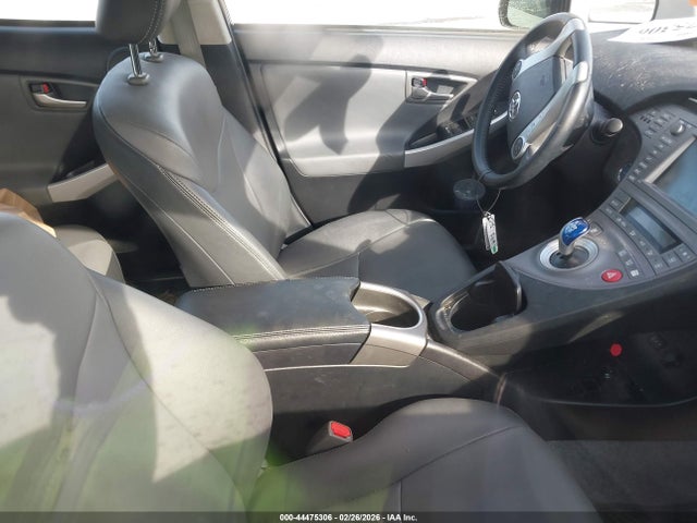 JTDKN3DUXF1919676 Toyota Prius Four