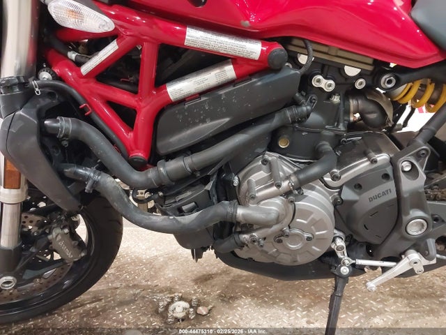 Ducati Monster 821 2019 ZDMMACLS5KB003890 Image 9