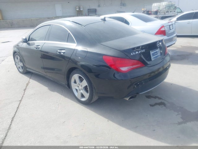 Mercedes-Benz CLA 250 2015 WDDSJ4EB7FN259478 Image 3