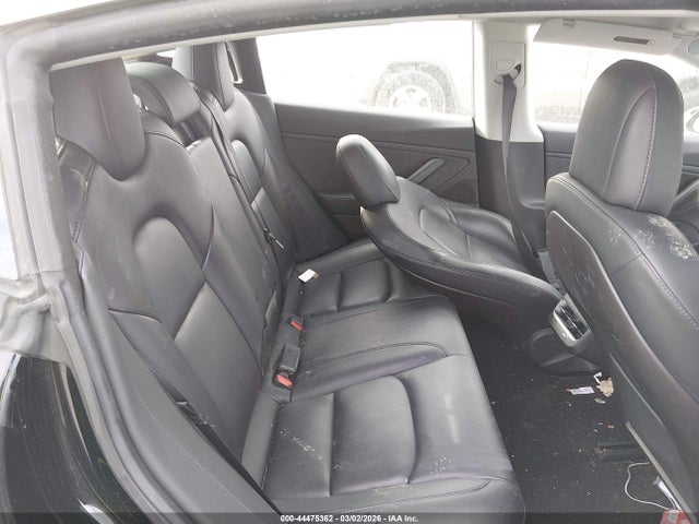 2019 TESLA MODEL 3 5YJ3E1EA0KF305511 Photo 7
