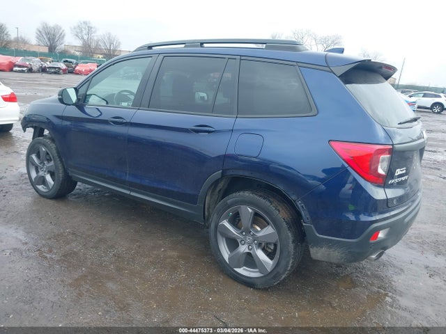 5FNYF8H97KB016977 Honda Passport Touring