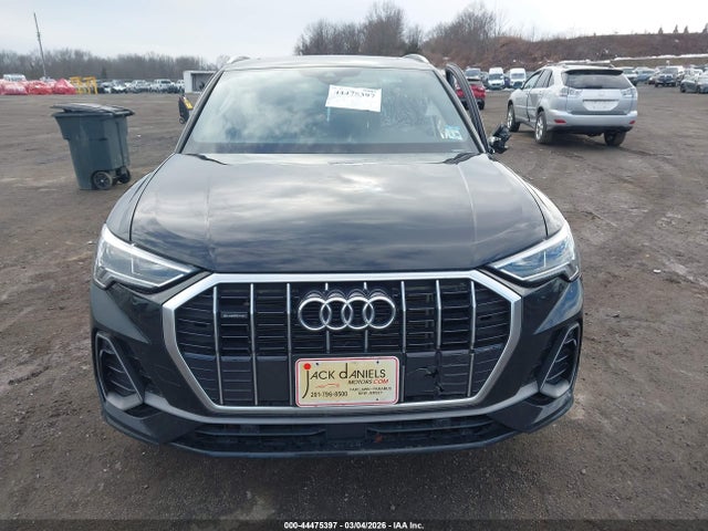 44475397 :رقم المزاد ، WA1DECF35R1029002 vin ، 2024 Audi Q3 Premium 45 Tfsi S Line Quattro Tiptronic مزاد بيع