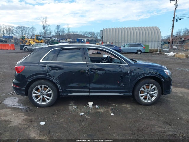 44475397 :رقم المزاد ، WA1DECF35R1029002 vin ، 2024 Audi Q3 Premium 45 Tfsi S Line Quattro Tiptronic مزاد بيع