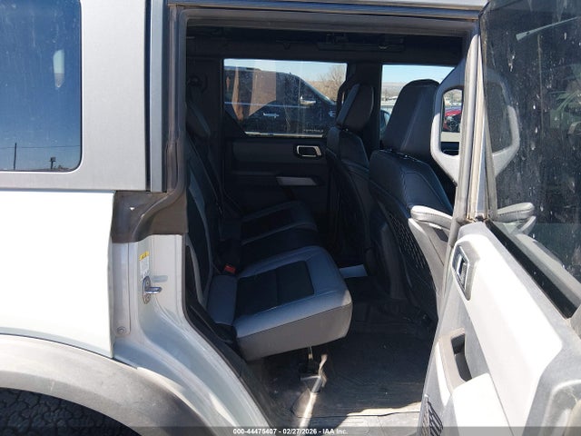 Ford Bronco Black Diamond 2023 1FMEE5DH5PLB55829 Image 8