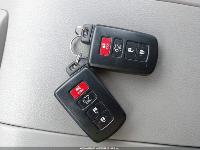 Aukcja sprzedaży 2014 Toyota Highlander Limited V6, vin: 5TDYKRFH0ES019439, numer aukcji: 44475410