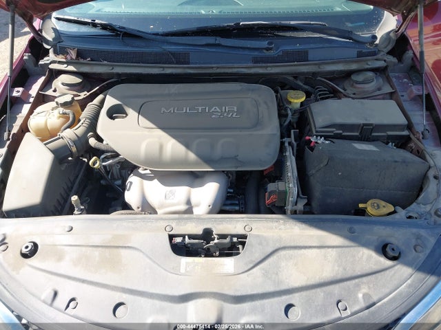 Продажа на аукционе авто 2016 Chrysler 200 C, vin: 1C3CCCCB6GN147623, номер лота: 44475414