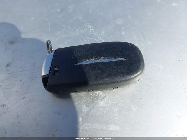 Продажа на аукционе авто 2016 Chrysler 200 C, vin: 1C3CCCCB6GN147623, номер лота: 44475414