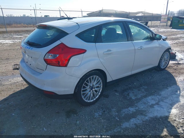 Ford Focus Titanium 2014 1FADP3N20EL377576 Image 4