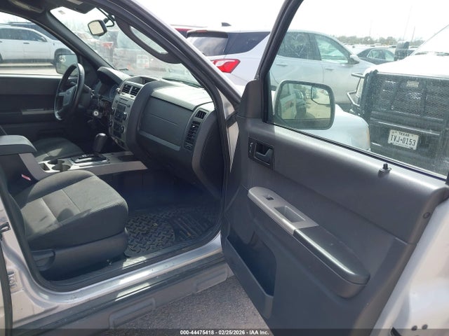 2011 FORD ESCAPE 1FMCU9D72BKC11491 Photo 4