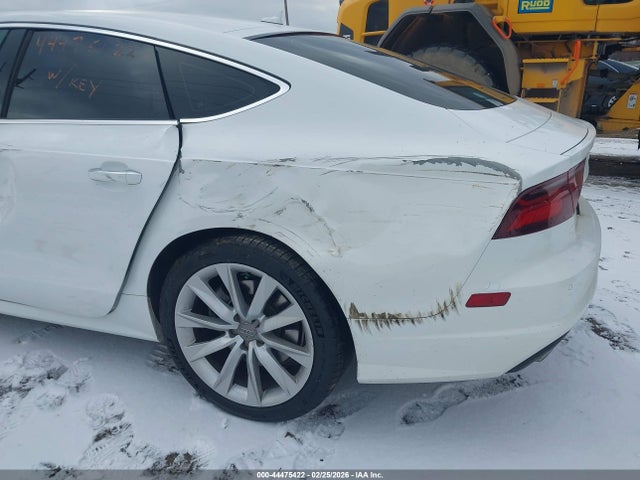 2016 Audi A7 3.0t Premium Plus მანქანა იყიდება აუქციონზე, vin: WAUWGAFC0GN005495, აუქციონის ნომერი: 44475422