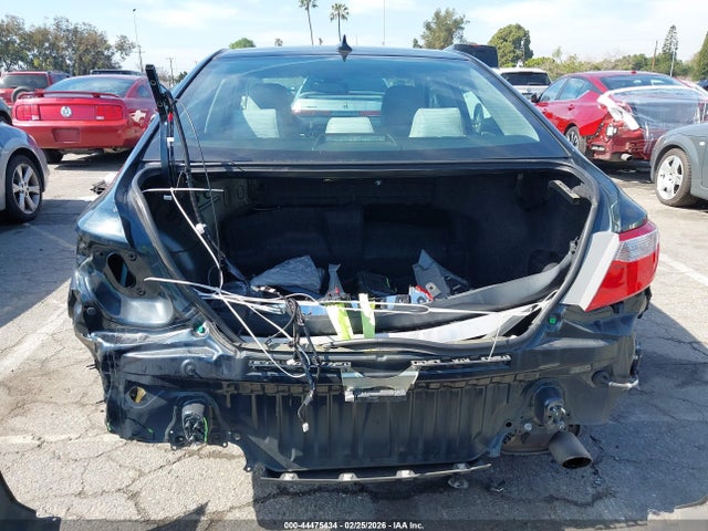 4T1BD1FK9GU183120 Toyota Camry Hybrid Xle