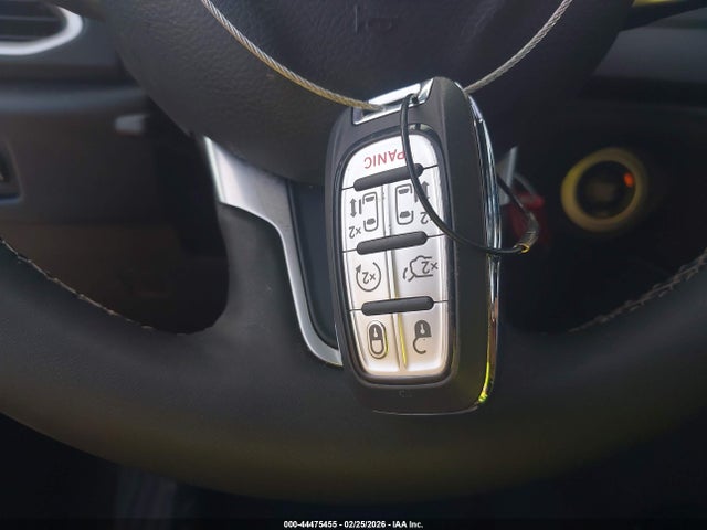 2C4RC1BG0SR581619 Chrysler Pacifica Select