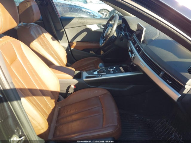 2017 Audi A4 2.0t Premium მანქანა იყიდება აუქციონზე, vin: WAUENAF40HN022583, აუქციონის ნომერი: 44475467