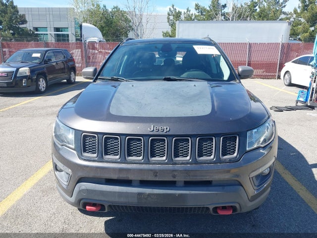3C4NJDDB9JT235233 Jeep Compass Trailhawk 4x4