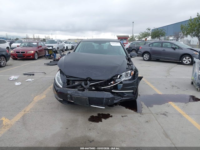 3VWG57AU4KM035762 Volkswagen Golf 1.4t S/1.4t Se