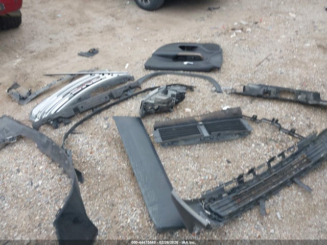 44475540 :رقم المزاد ، 1GKKNKLA9LZ120930 vin ، 2020 Gmc Acadia Sle مزاد بيع