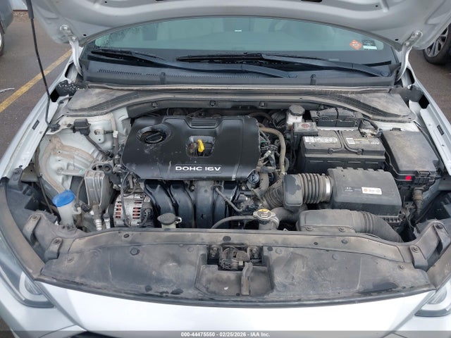5NPD74LF4HH186533 Hyundai ELANTRA SE