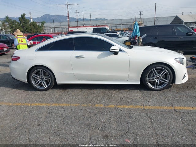 44475554 :رقم المزاد ، WDD1J6FB7JF011725 vin ، 2018 Mercedes-benz E 400 مزاد بيع