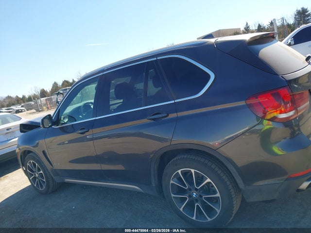 44475564 :رقم المزاد ، 5UXKR0C57J0X85896 vin ، 2018 Bmw X5 Xdrive35i مزاد بيع