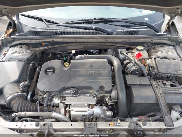 1G1ZD5ST4NF194996 Chevrolet Malibu Fwd Lt