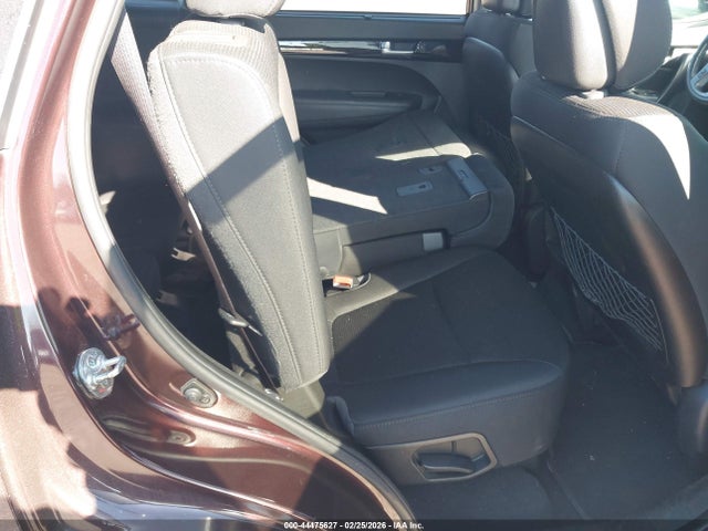 5XYKT4A6XEG498851 KIA SORENTO LX