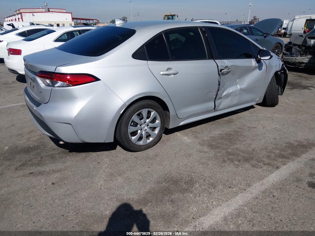 Toyota COROLLA LE 2021 5YFEPMAE8MP197255 Image 4