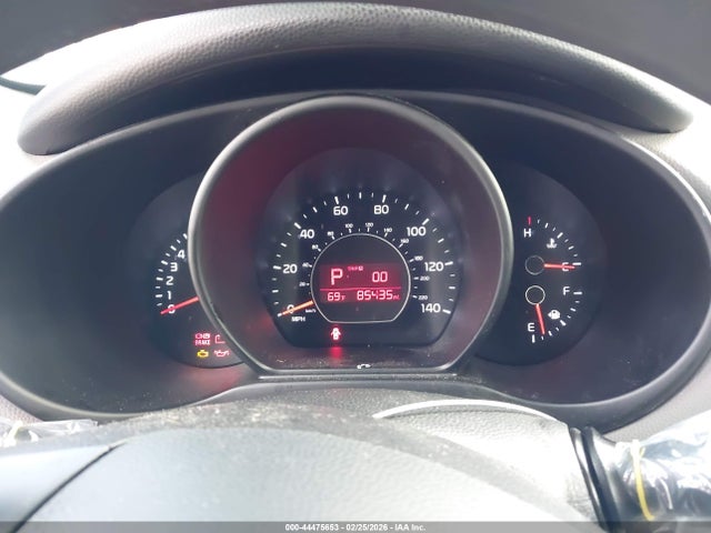 KNDJP3A57F7115125 KIA SOUL +