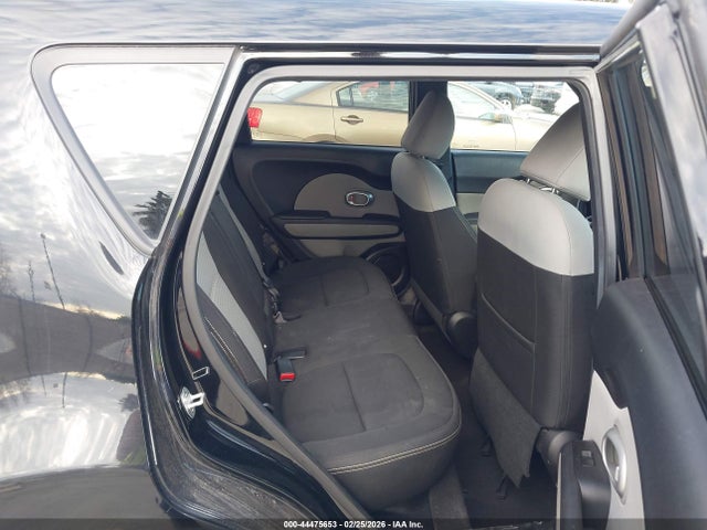 KNDJP3A57F7115125 KIA SOUL +