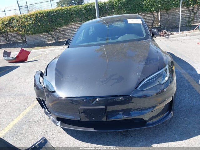 44475664 :رقم المزاد ، 5YJSA1E51TF560289 vin ، 2026 Tesla Model S All-wheel Drive مزاد بيع